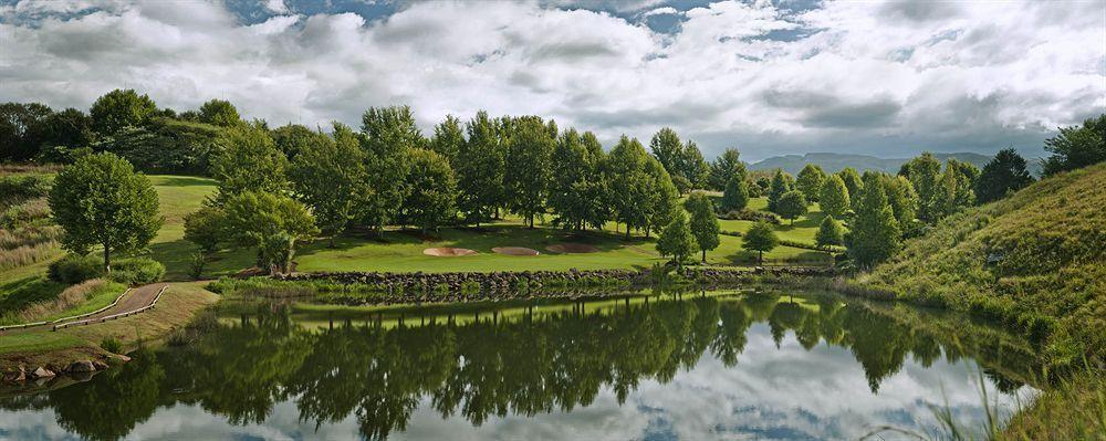 Champagne Sports Resort Drakensberg エクステリア 写真