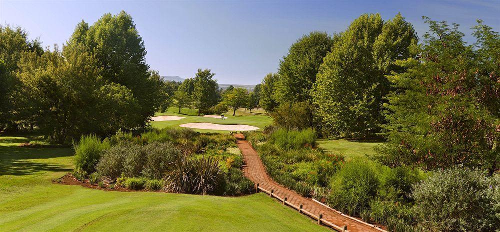 Champagne Sports Resort Drakensberg エクステリア 写真